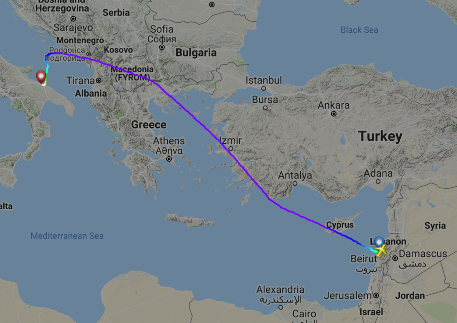 &nbsp;Il tracciato della rotta del volo AZ827 dirottato su Bari per una emergenza sanitaria