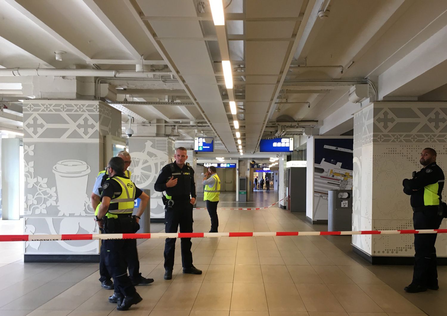 Attacco stazione ferroviaria Amsterdam (Afp)&nbsp;