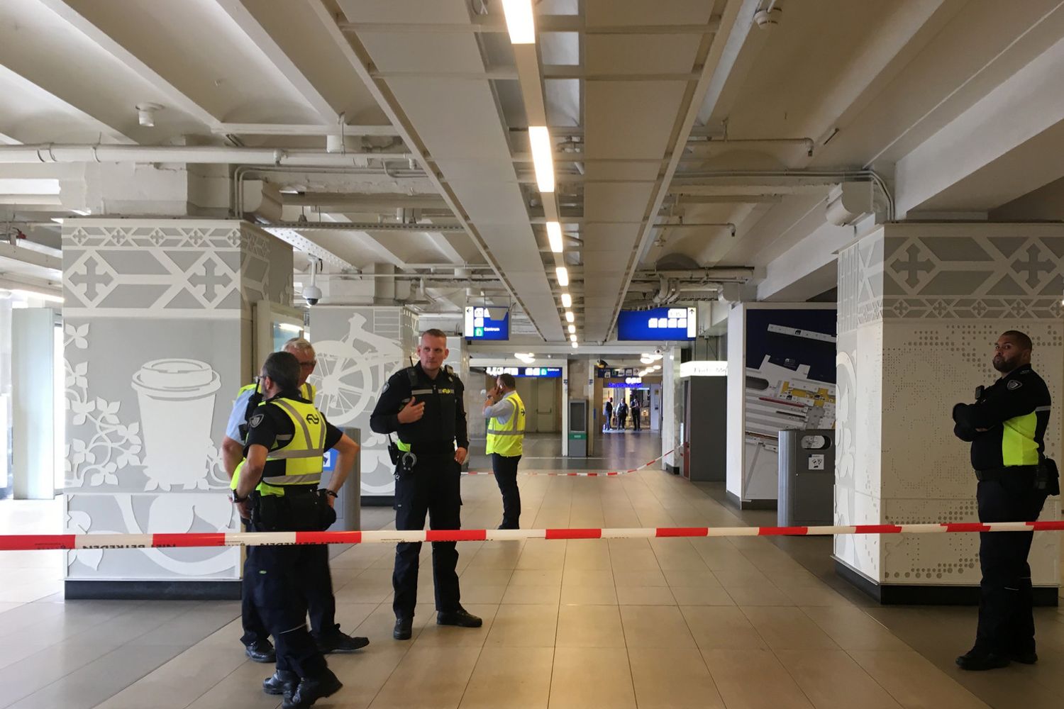 Attacco stazione ferroviaria Amsterdam (Afp)&nbsp;