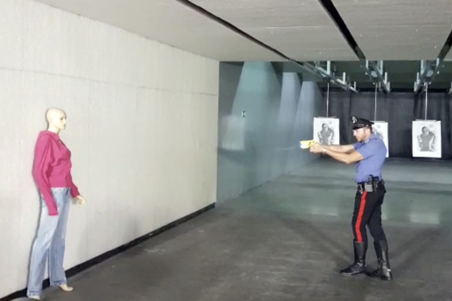 prova taser carabinieri&nbsp;