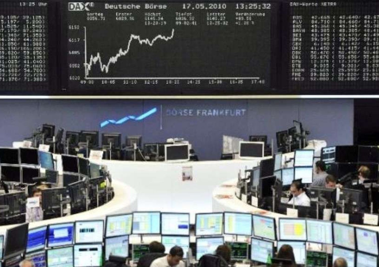 Borse europee: aprono deboli, oggi chiusa Wall Street