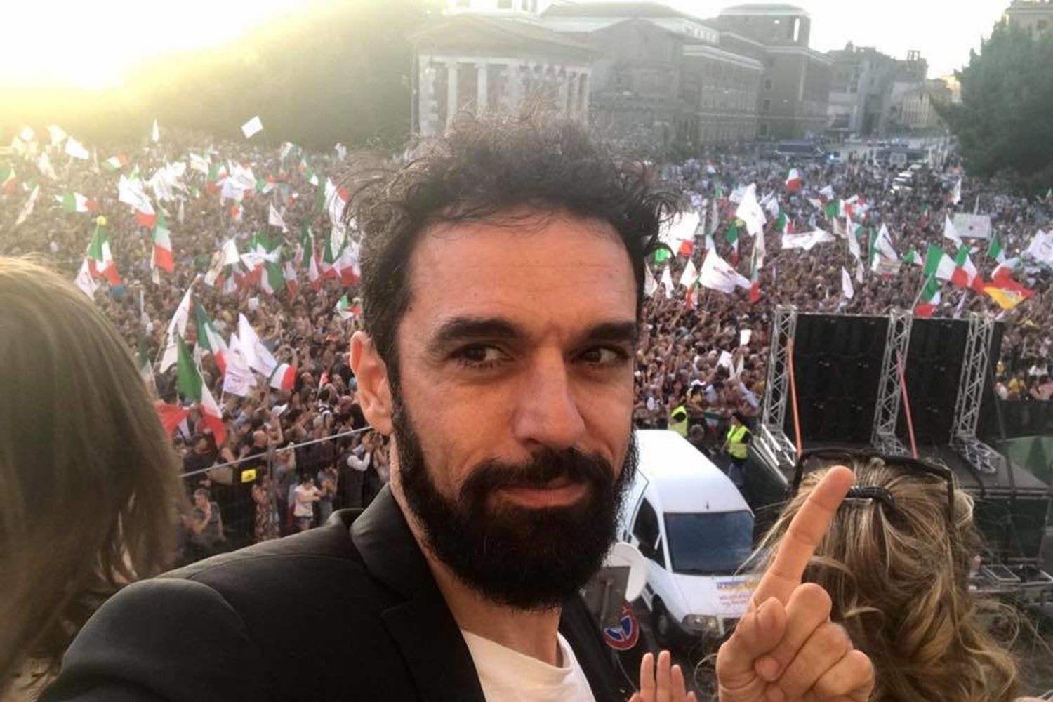 &nbsp;Dino Giarrusso