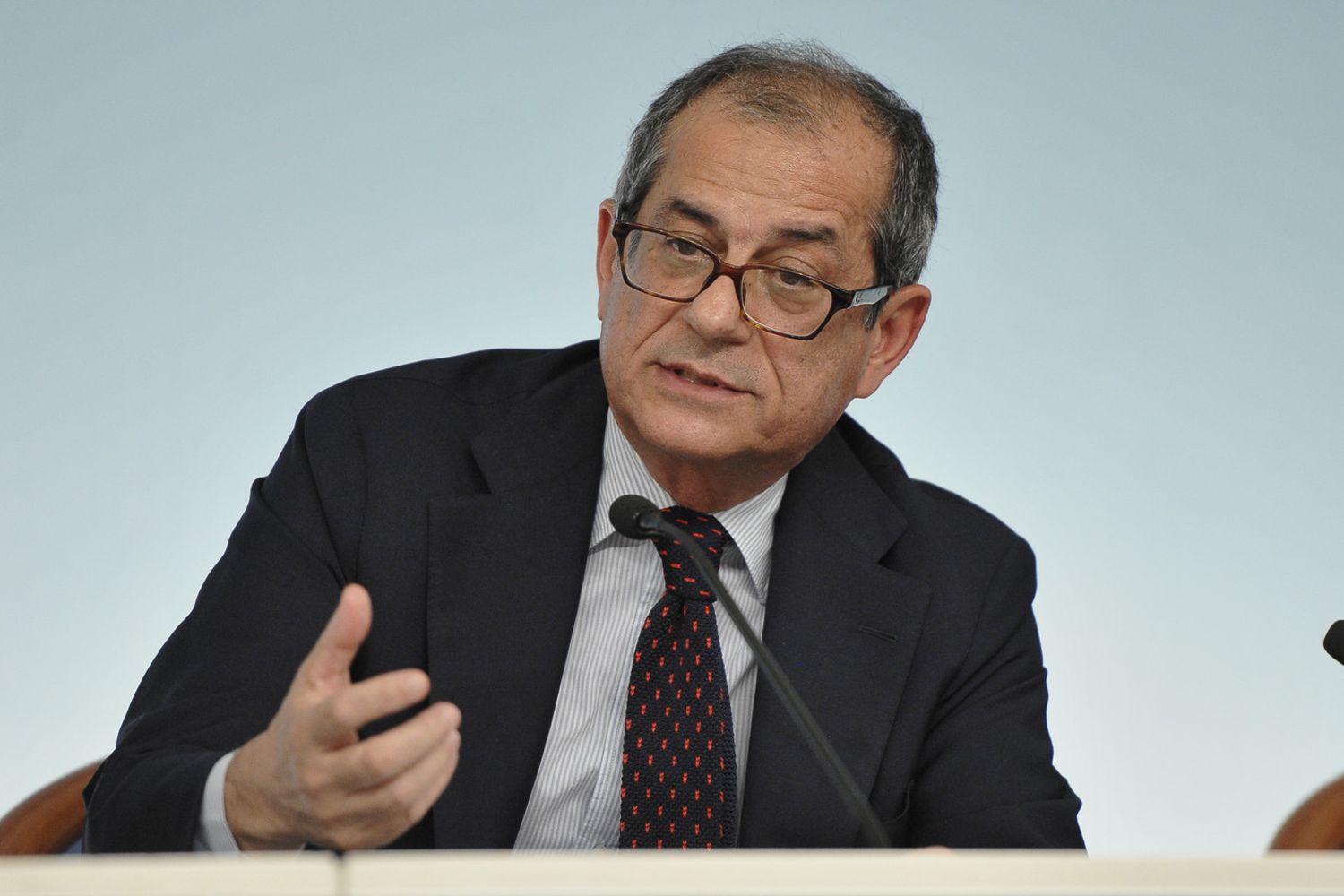 &nbsp;Giovanni Tria