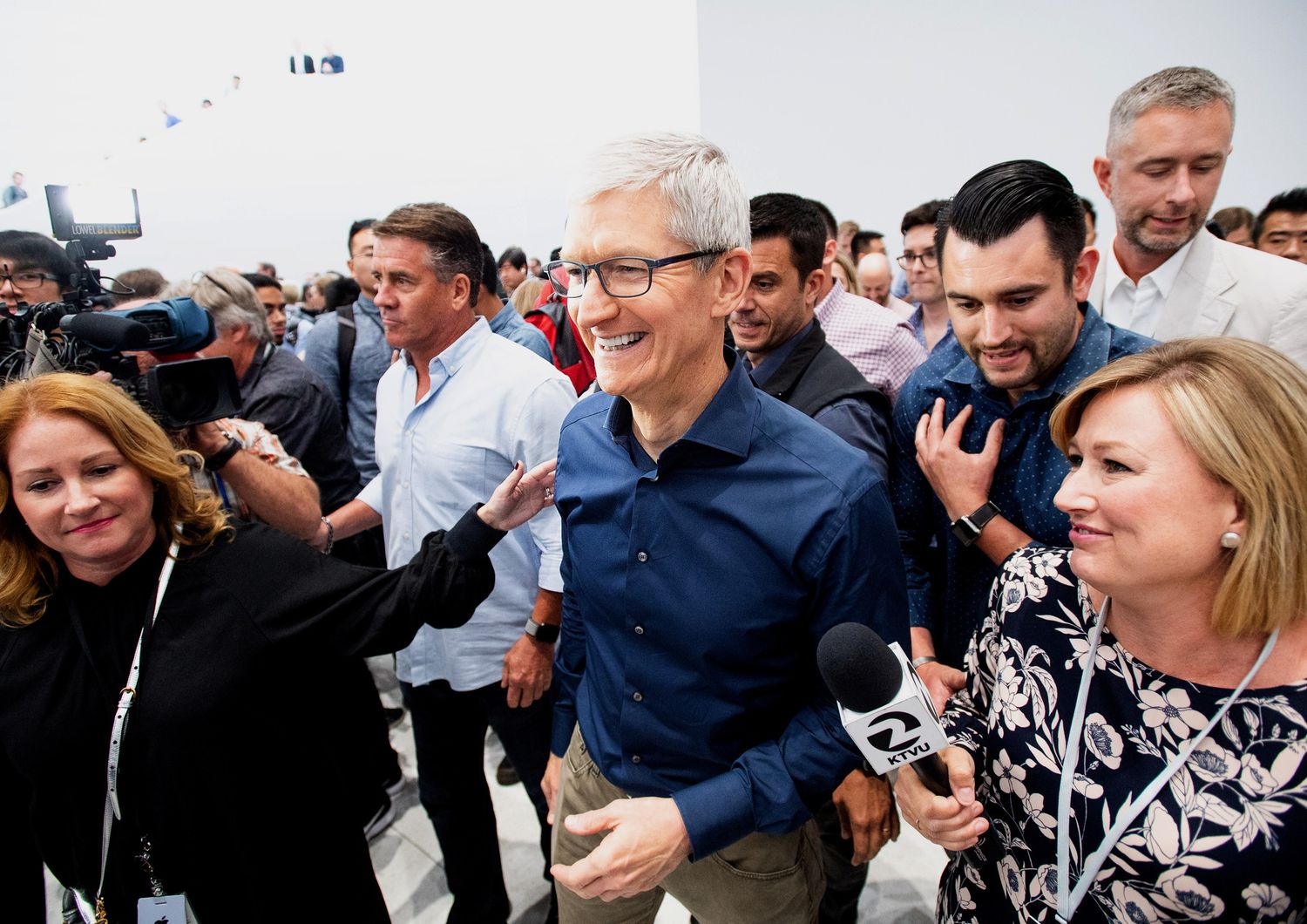 &nbsp;Tim Cook