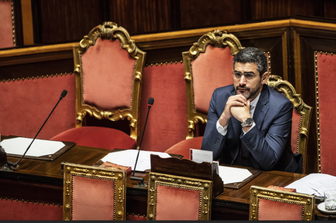 Fraccaro&nbsp;ha presentato il disegno di legge per ridurre&nbsp;il numero dei parlamentari