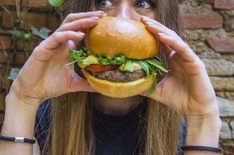 &nbsp;Un hamburger&nbsp;