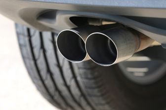 &nbsp;auto diesel (AFP)