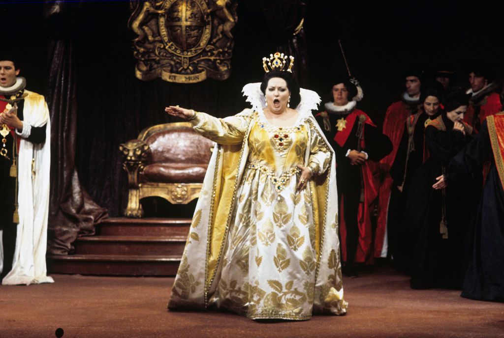 &nbsp;Montserrat Caball&eacute;