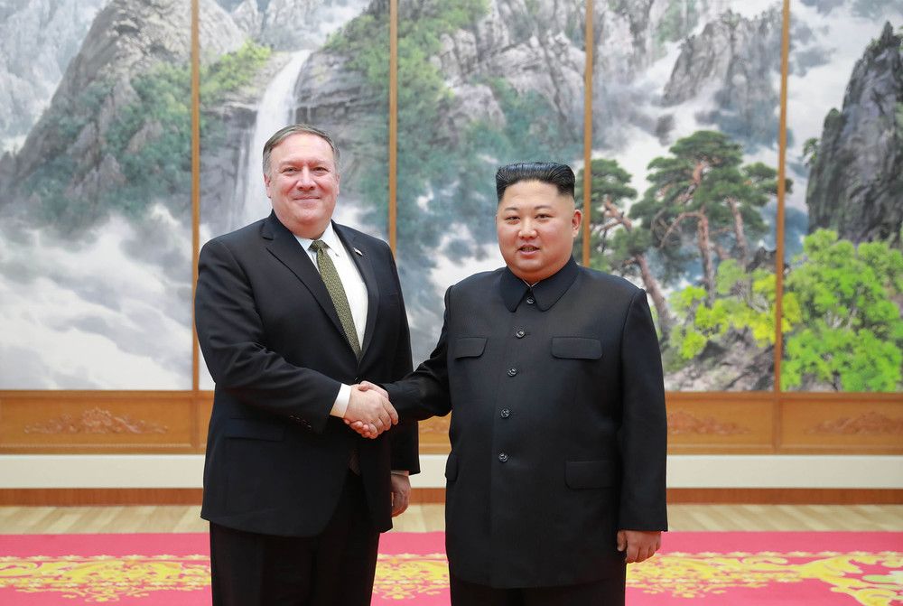 &nbsp;Mike Pompeo e Kim Jong-un