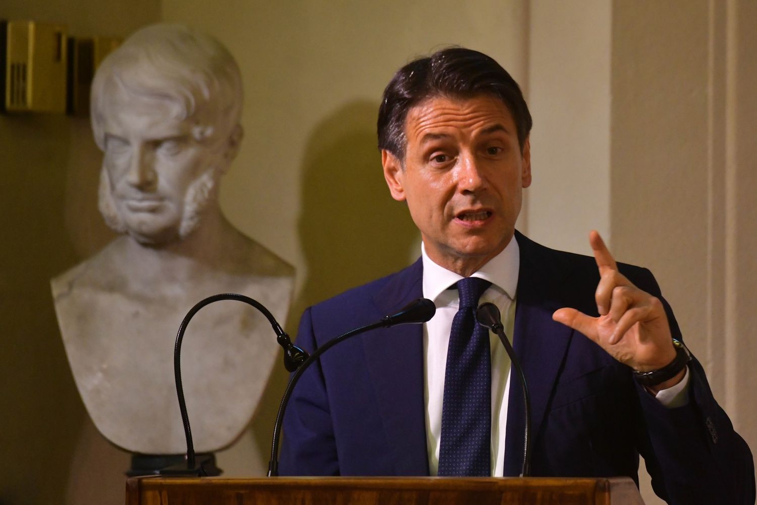 &nbsp;Giuseppe Conte