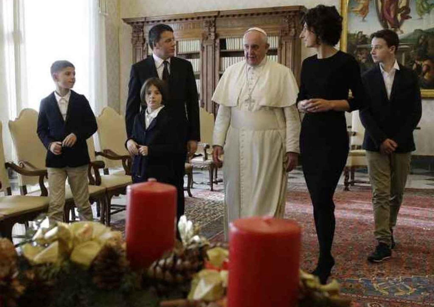 Renzi dal Papa con la famiglia per lo scambio di auguri - Foto