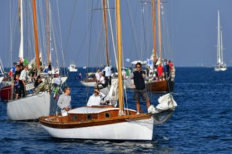 Le barche arrivano nel Golfo di Trieste per partecipare alla 50esima regata di Barcolana, il 13 ottobre 2018. &nbsp;Con circa 2.500 navi, la Barcolana, che inizier&agrave; il 14 ottobre, riunisce il maggior numero di partecipanti di ogni regata velica al mondo