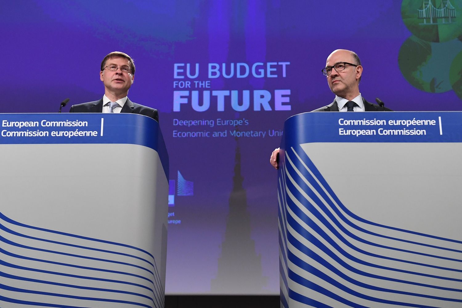 Valdis Dombrovskis e Pierre Moscovici &nbsp;