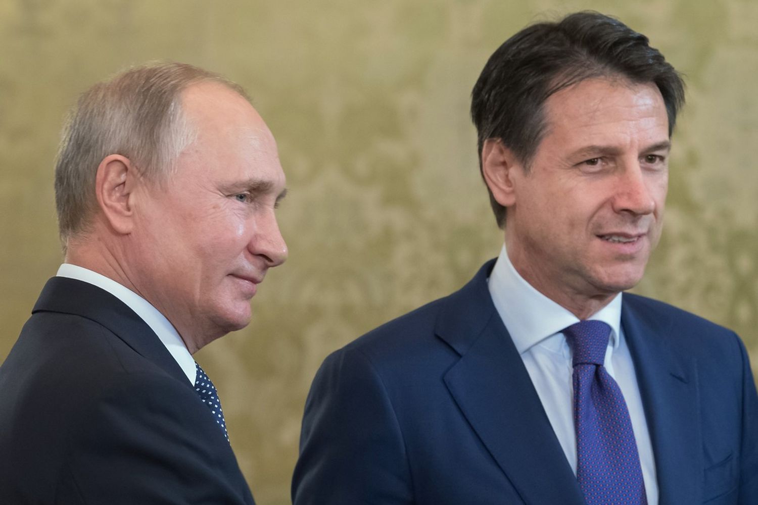 &nbsp;Vladimir Putin-Giuseppe Conte (AFP)