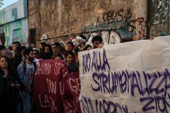 &nbsp;Desir&eacute;e, manifestazione a San Lorenzo