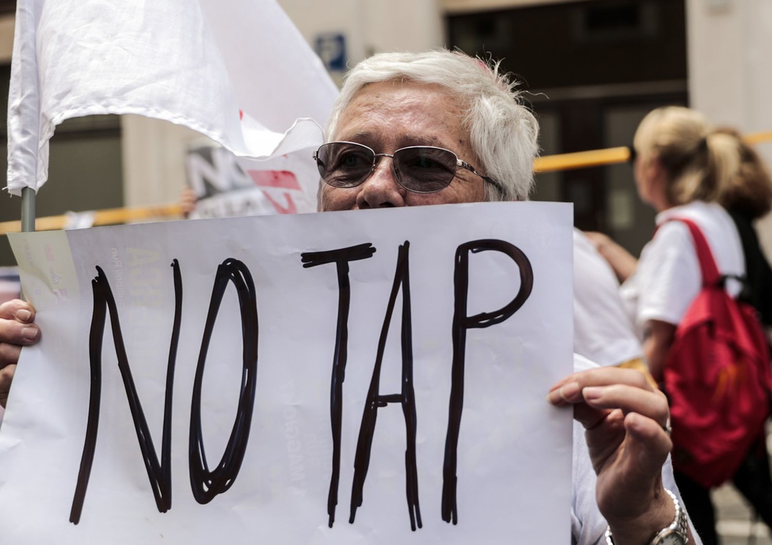 &nbsp;Una manifestazione dei sindaci No-Tap davanti a Montecitorio nel 2017