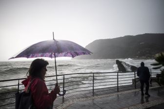 Monterosso, Liguria, raffiche di vento fino a 100 km / h sulla costa e 150 km / h in montagna, e un totale di precipitazioni in pochi giorni equivalenti alle piogge di diversi mesi. &nbsp;