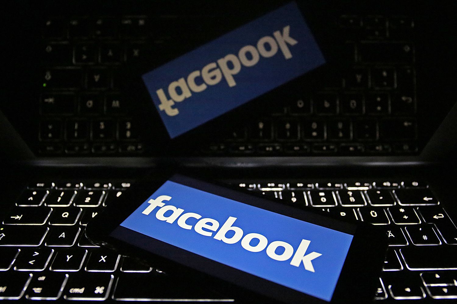 &nbsp;Facebook e giornali online
