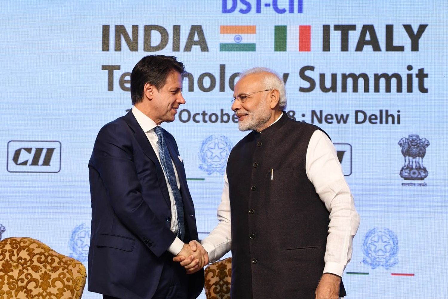 &nbsp;Giuseppe Conte e Narendra Modi