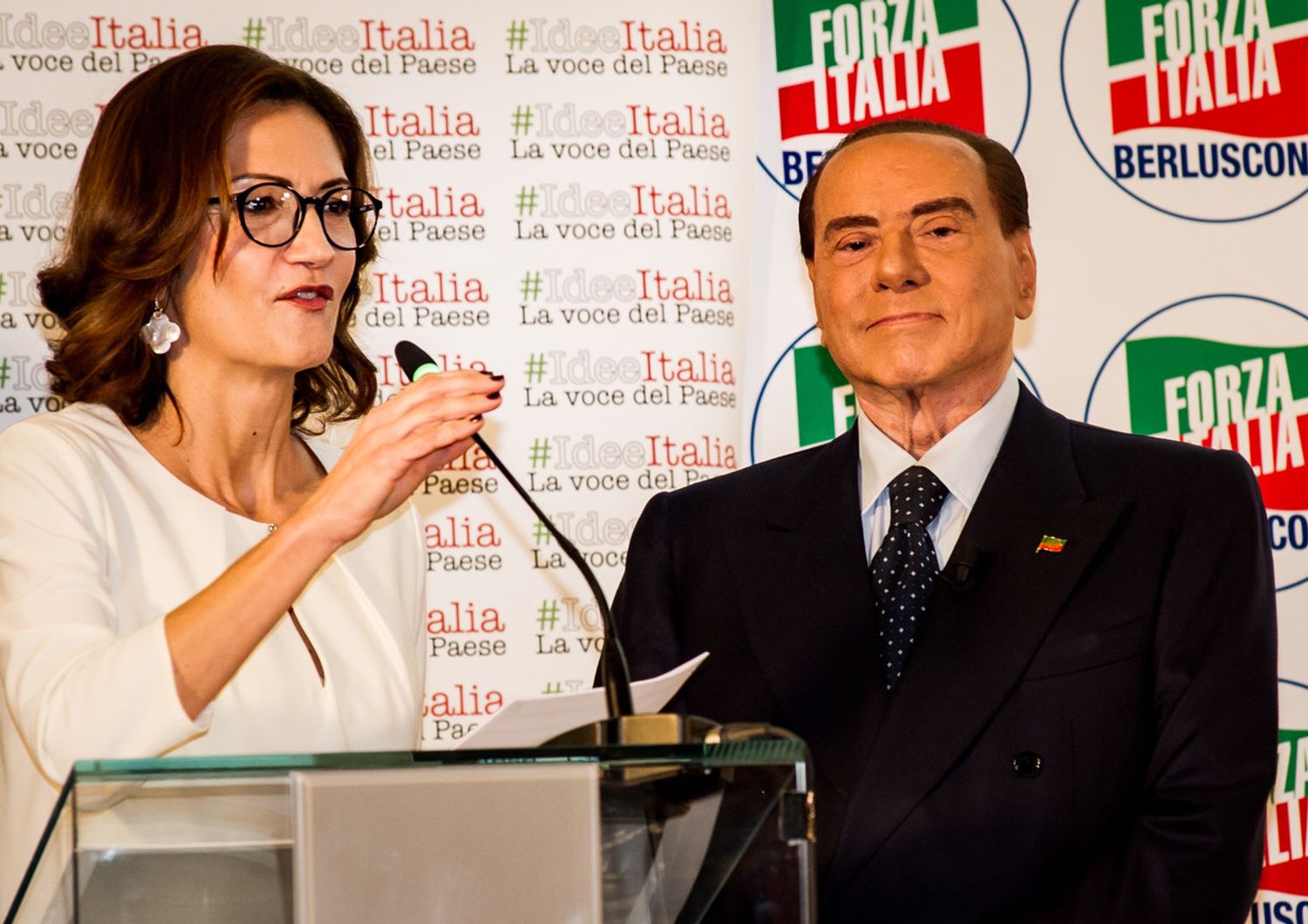 &nbsp;Maria Stella Gelmini e Sivio Berlusconi