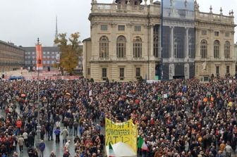 &nbsp;La manifestazione a favore della Tav in piazza Castello a Torino