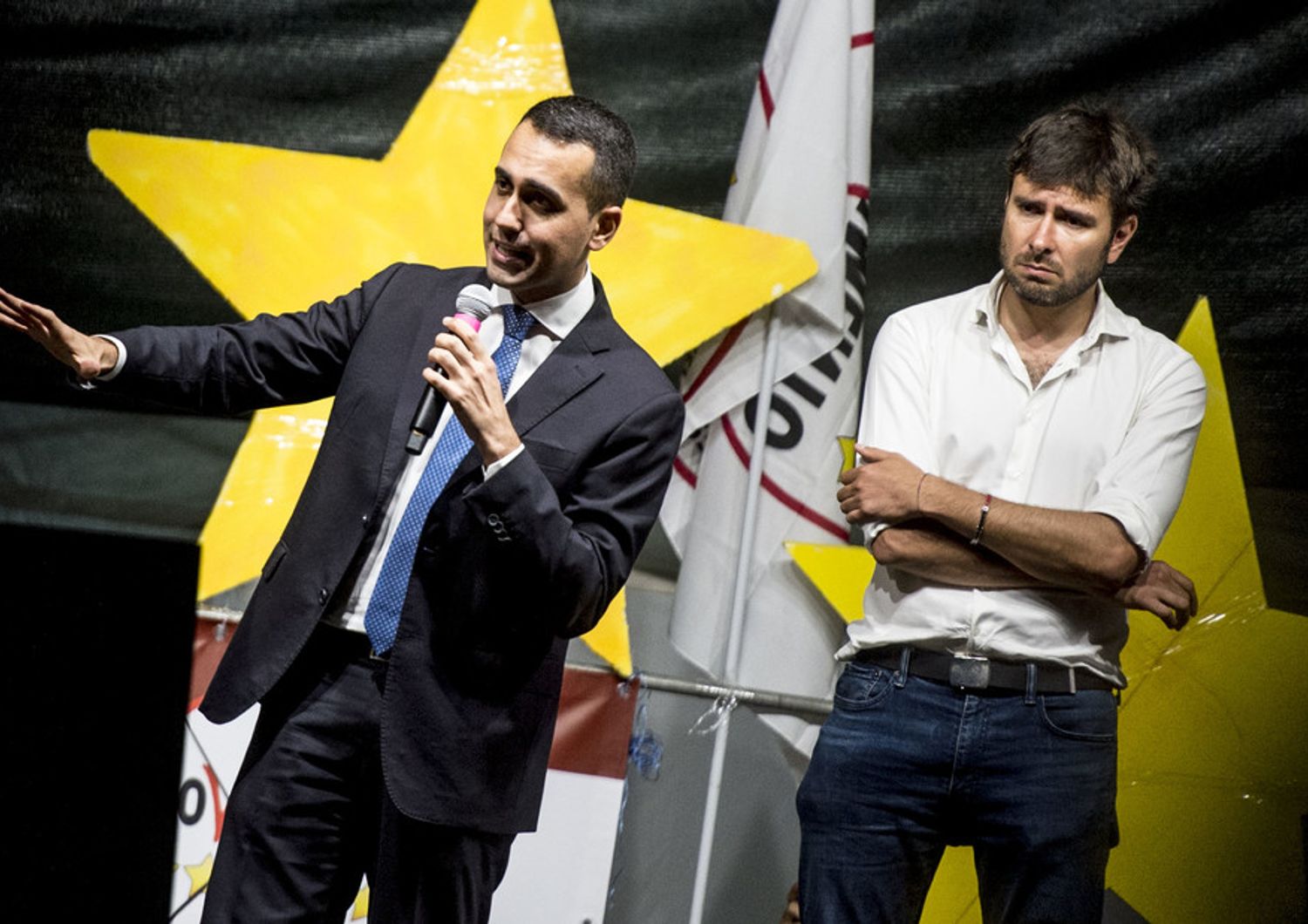&nbsp;Luigi Di Maio e Alessandro di Battista alla chiusura della campagna elettorale a Fiumicino nel maggio 2018