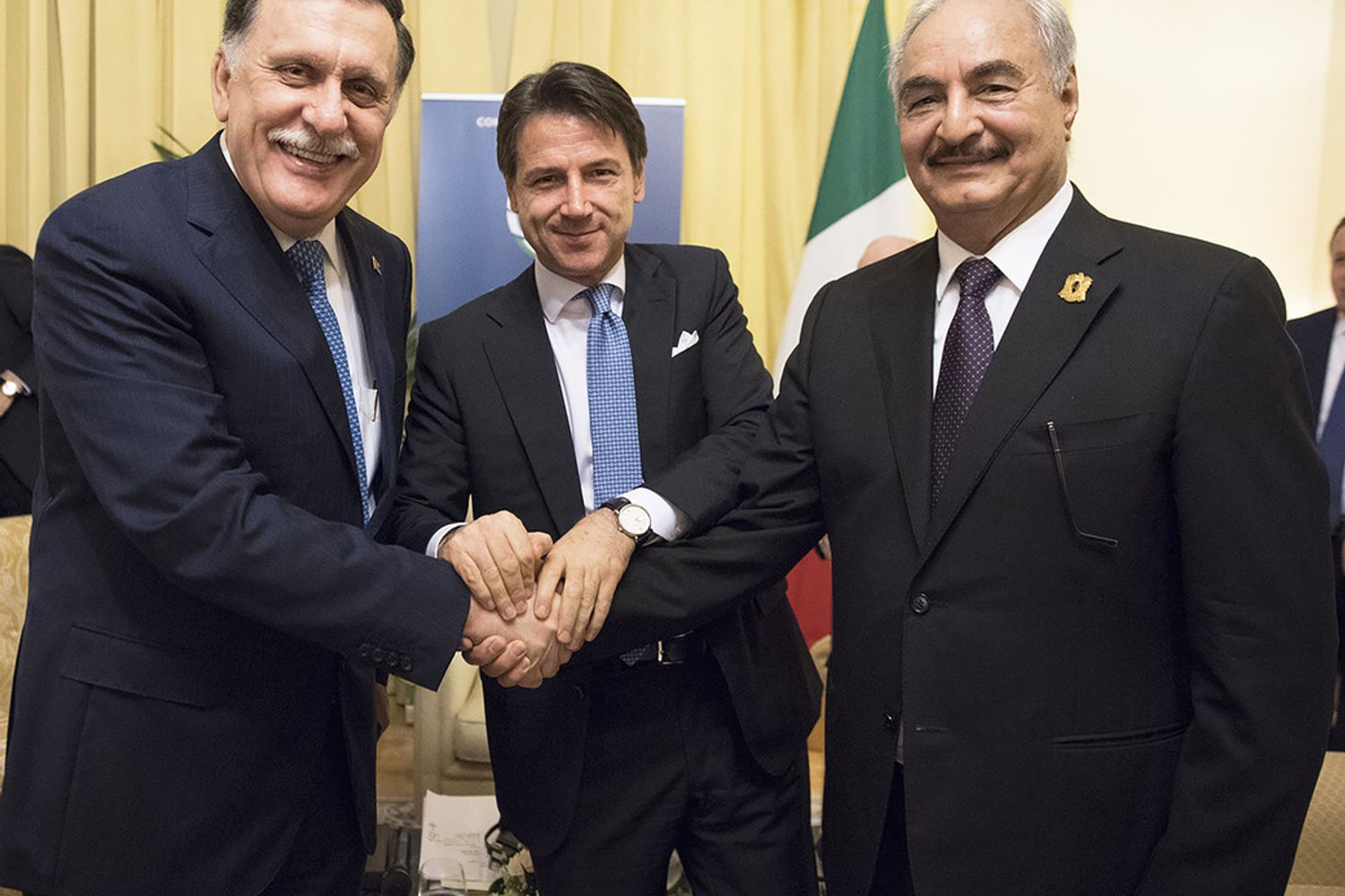 &nbsp;Giuseppe Conte-Fayez al-Sarraj-Khalifa Haftar (AFP)