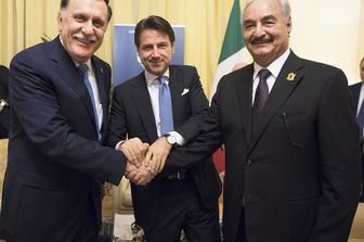 &nbsp;Giuseppe Conte-Fayez al-Sarraj-Khalifa Haftar (AFP)