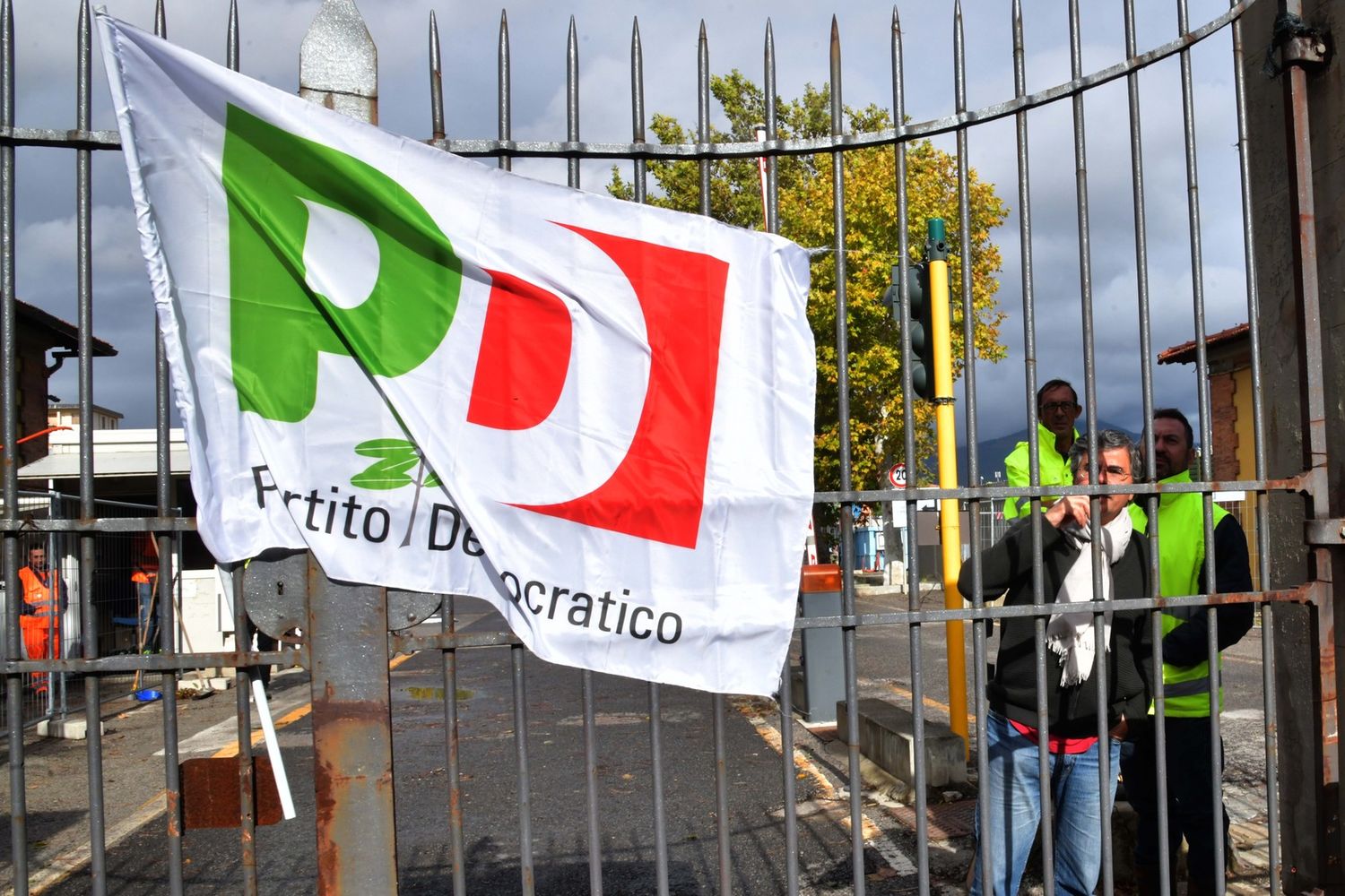 &nbsp;Una bandiera del Pd