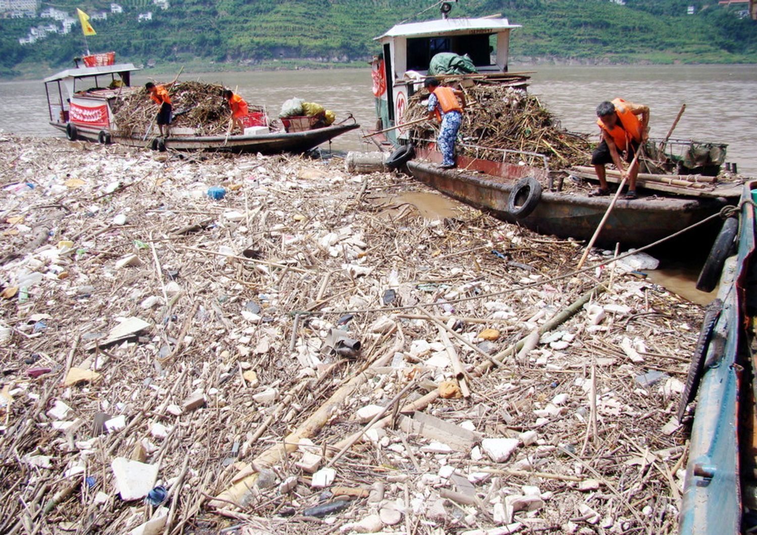L&#39;Occidente ha un nuovo problema: la Cina non vuole pi&ugrave; importare rifiuti