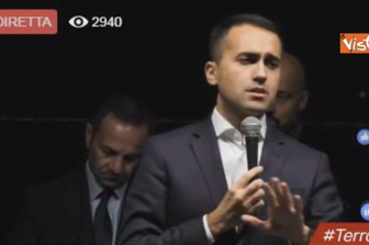 Contestato sul condono a Ischia, Di Maio ribatte in dialetto campano