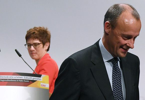Annegret Kramp-Karrenabuer e Friedrich Merz