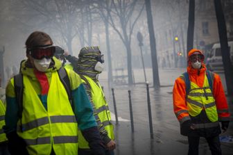 &nbsp;Gilet gialli in piazza
