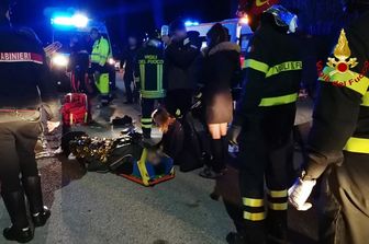 &nbsp;Soccorsi all'esterno della discoteca di Corinaldo (Ancona)