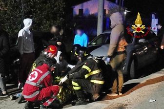 &nbsp;Soccorsi all'esterno della discoteca di Corinaldo (Ancona)