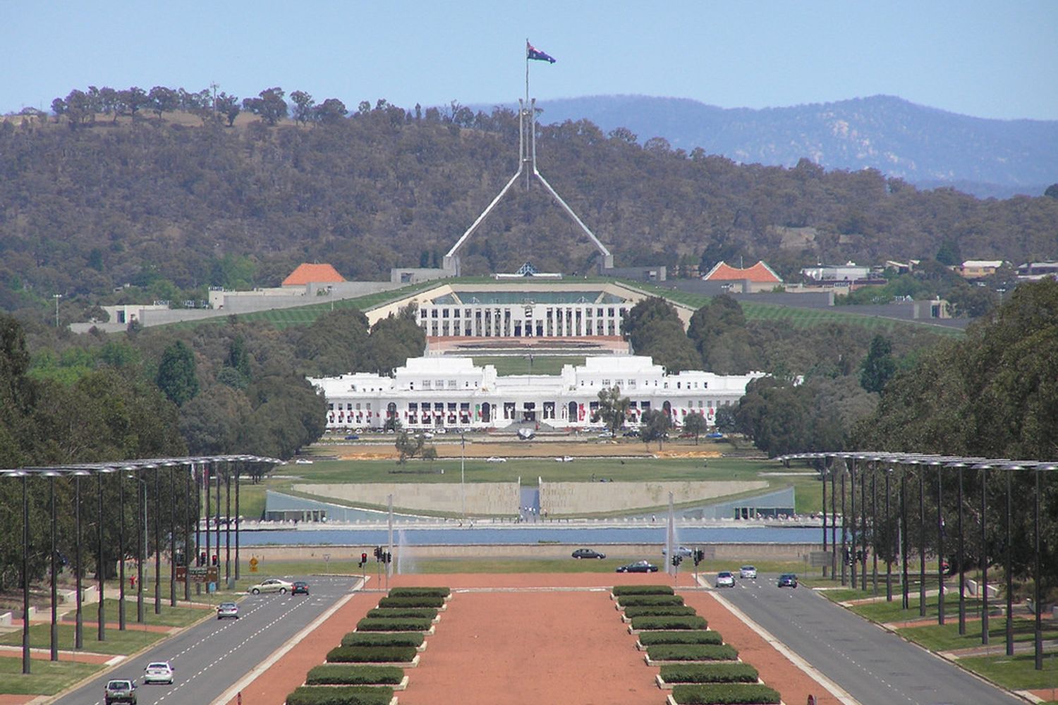 &nbsp;Canberra