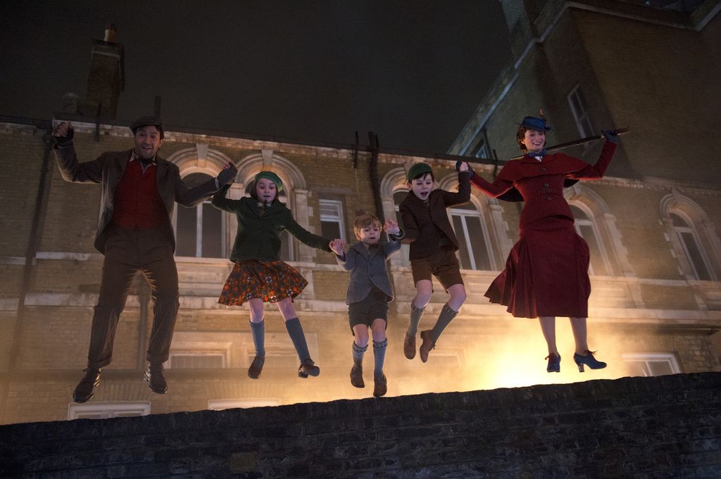 Una scena del film 'Il ritorno di Mary Poppins'&nbsp;