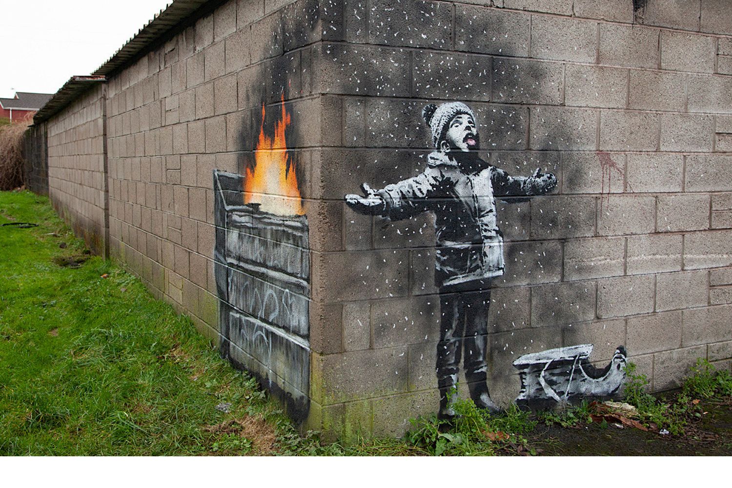 &nbsp;L'opera di Banksy comparsa sul muro di una rimessa a Port Talbot, in Galles
