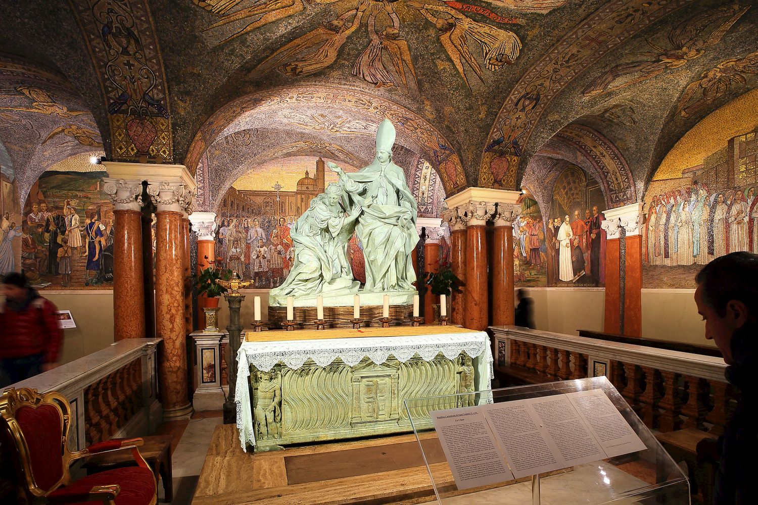 &nbsp;La cripta di Sant'Emidio ad Ascoli