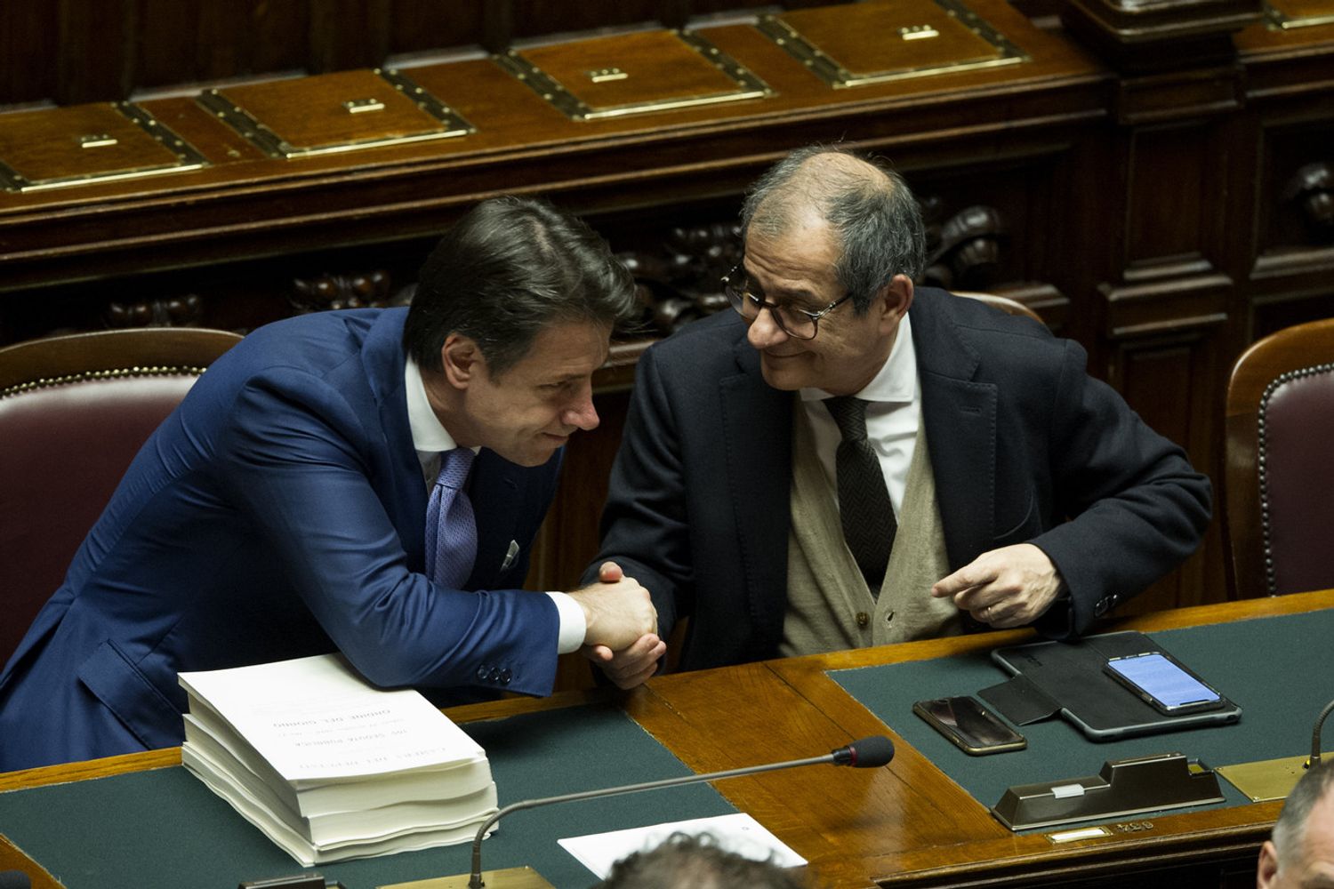 Conte e Tria
