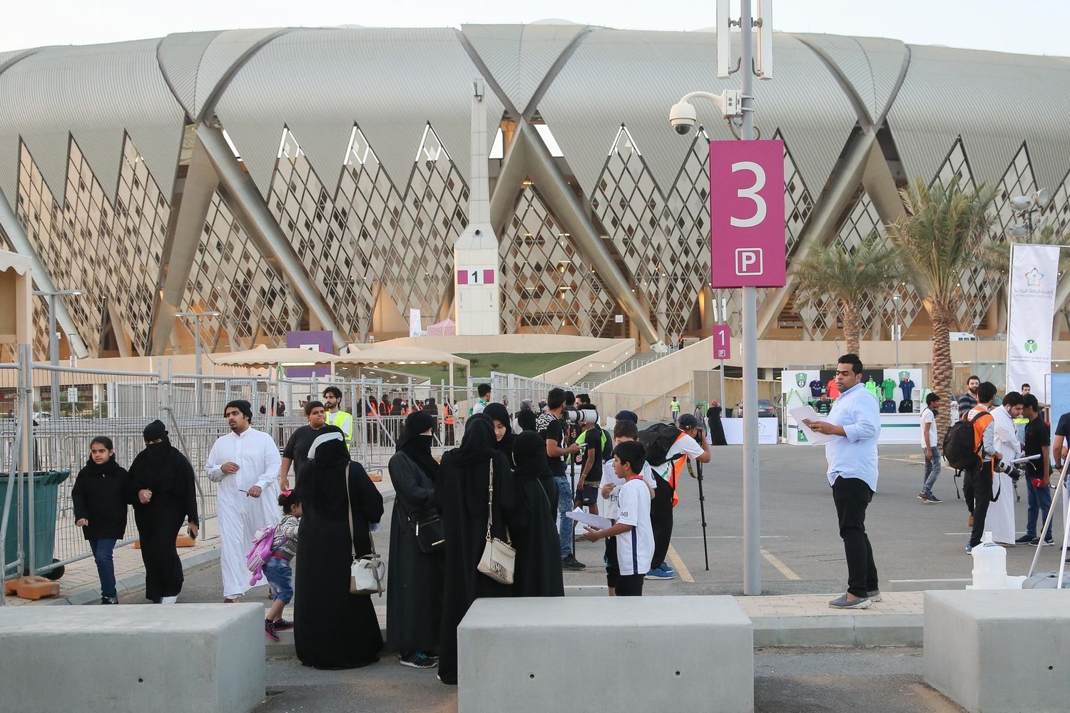 &nbsp;Lo stadio di Gedda