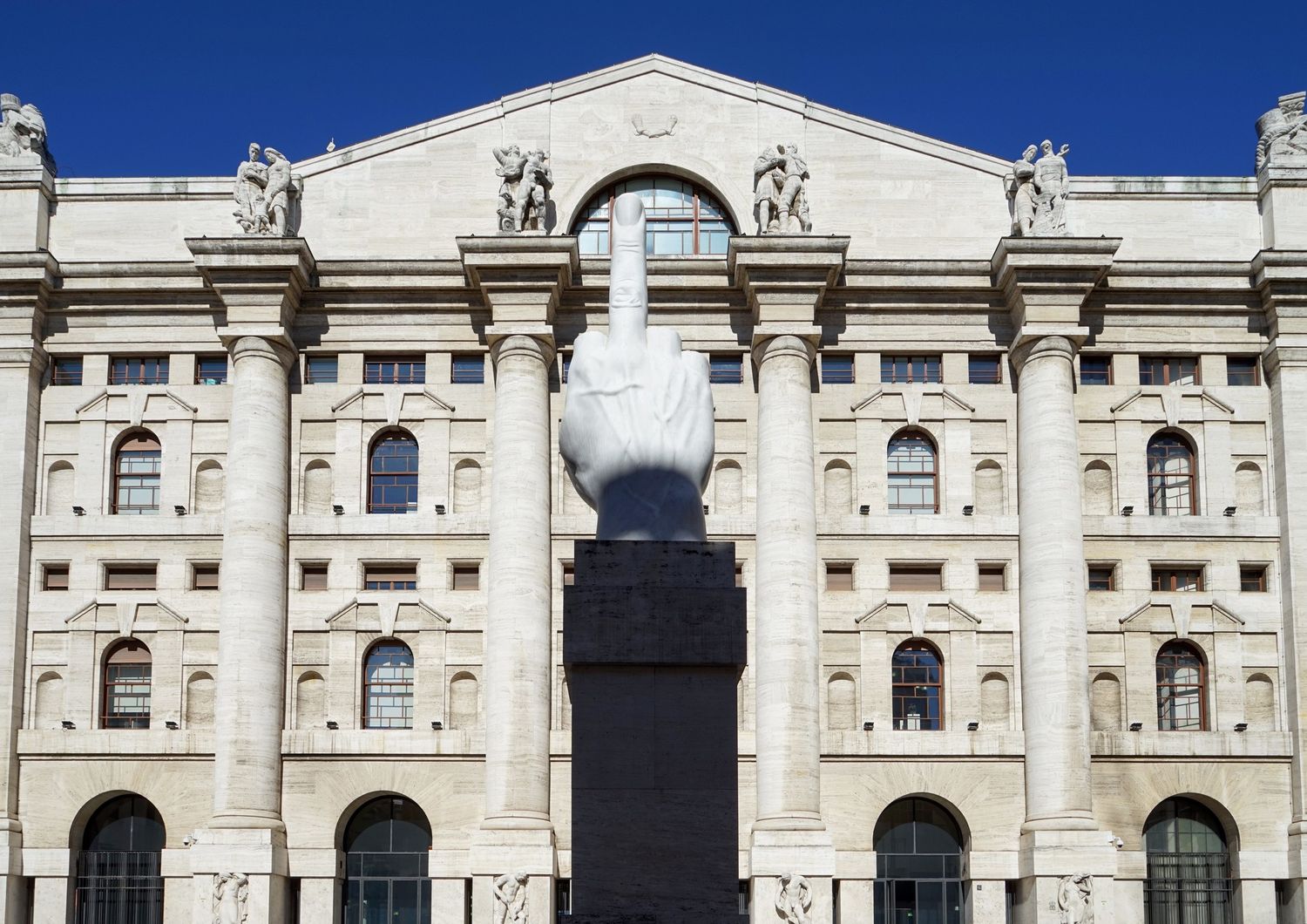 &nbsp;Piazza Affari, Milano