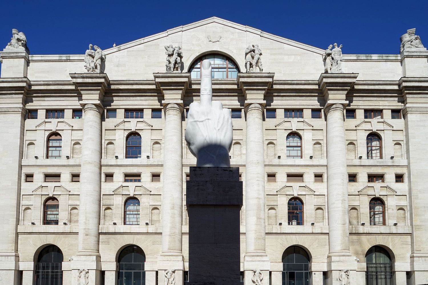 &nbsp;Piazza Affari, Milano