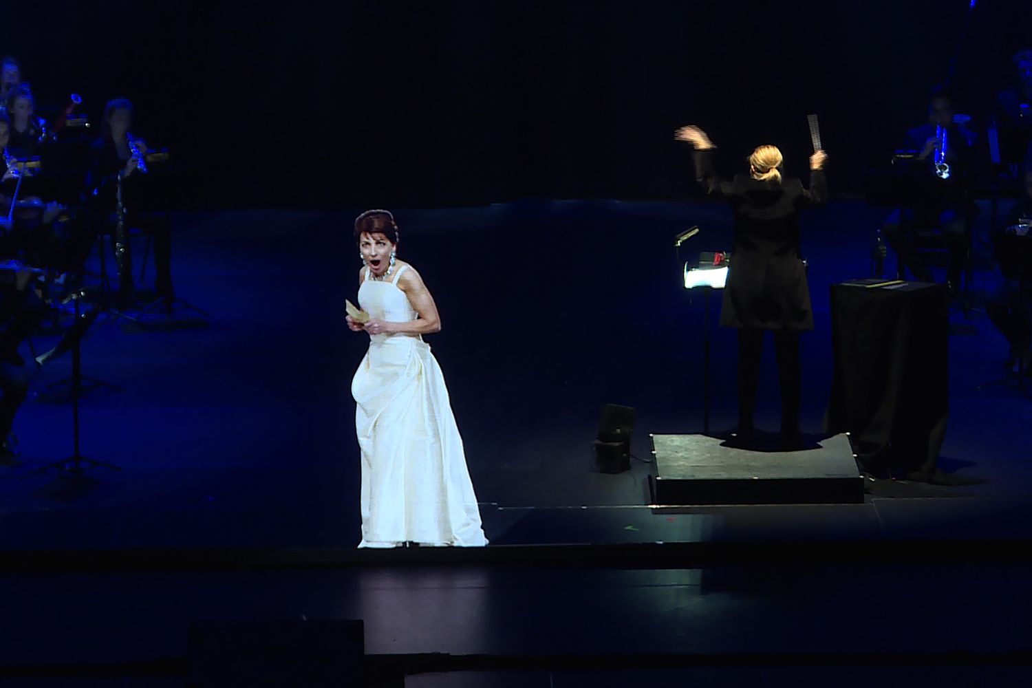 L'ologramma di Maria Callas in concerto alla sala Playel di Parigi il 28 novembre 2018