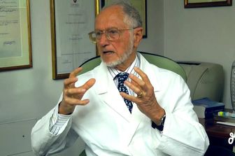 &nbsp;Ferdinando Aiuti