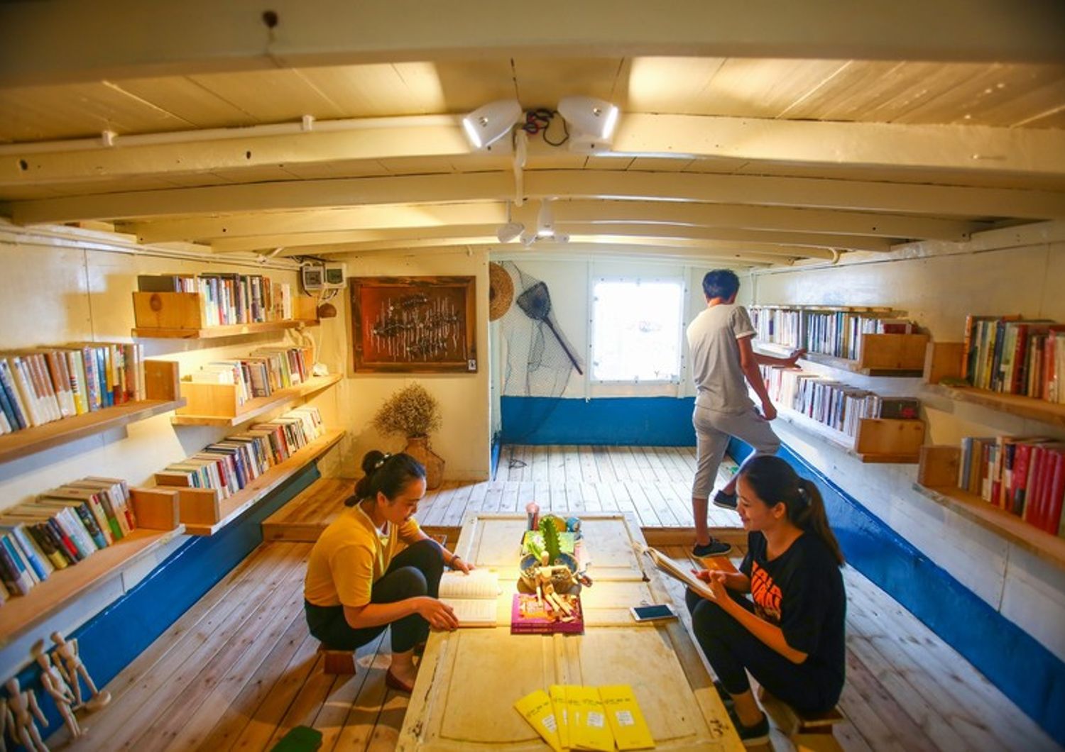 A Napoli il primo esperimento di libreria &#39;book and&nbsp;bed&#39;