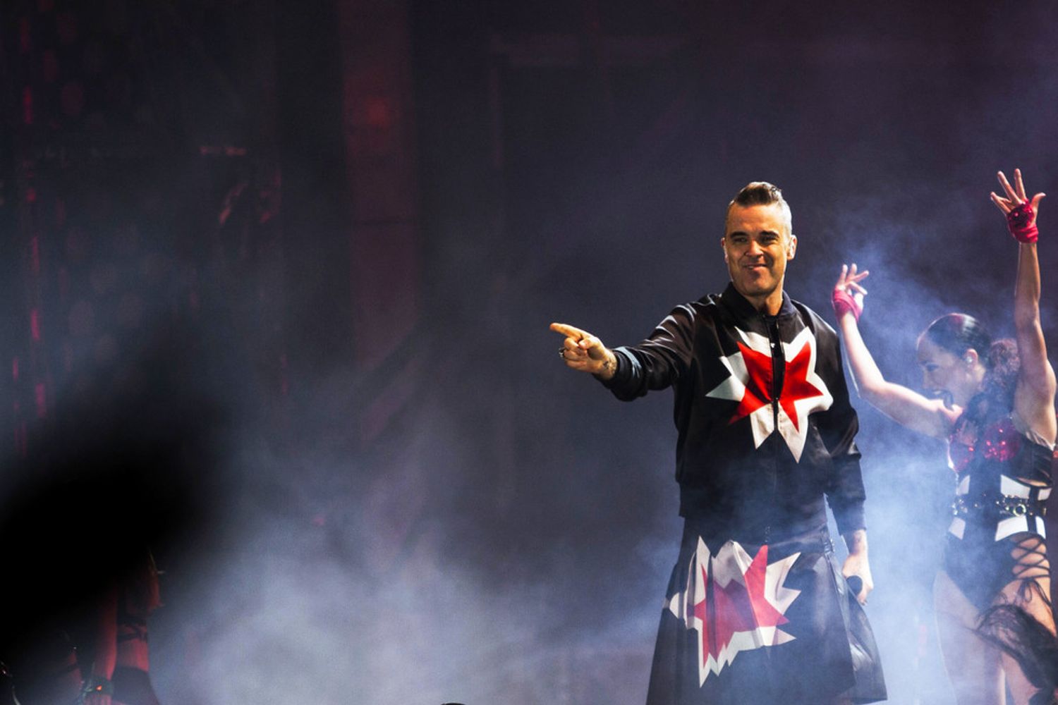&nbsp;Robbie Williams