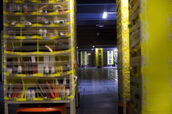 I robot di&nbsp;Amazon&nbsp;saranno&nbsp;francesi: il successo dell&#39;industria di Parigi&nbsp;