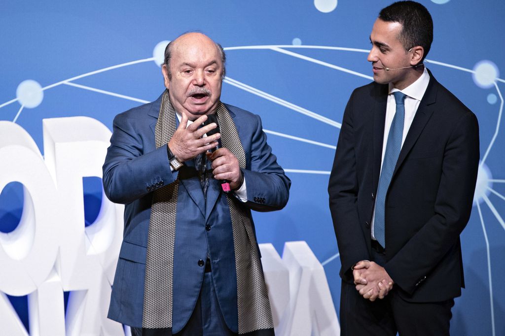 &nbsp;&nbsp;Lino Banfi e Luigi Di Maio&nbsp;