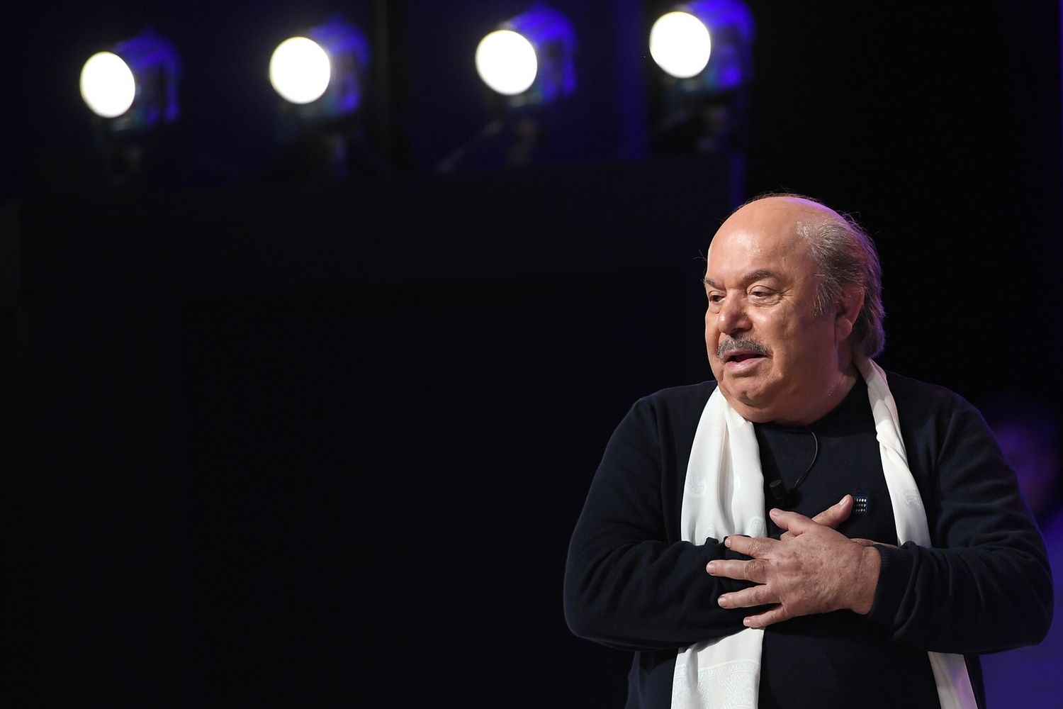 &nbsp;&nbsp;Lino Banfi